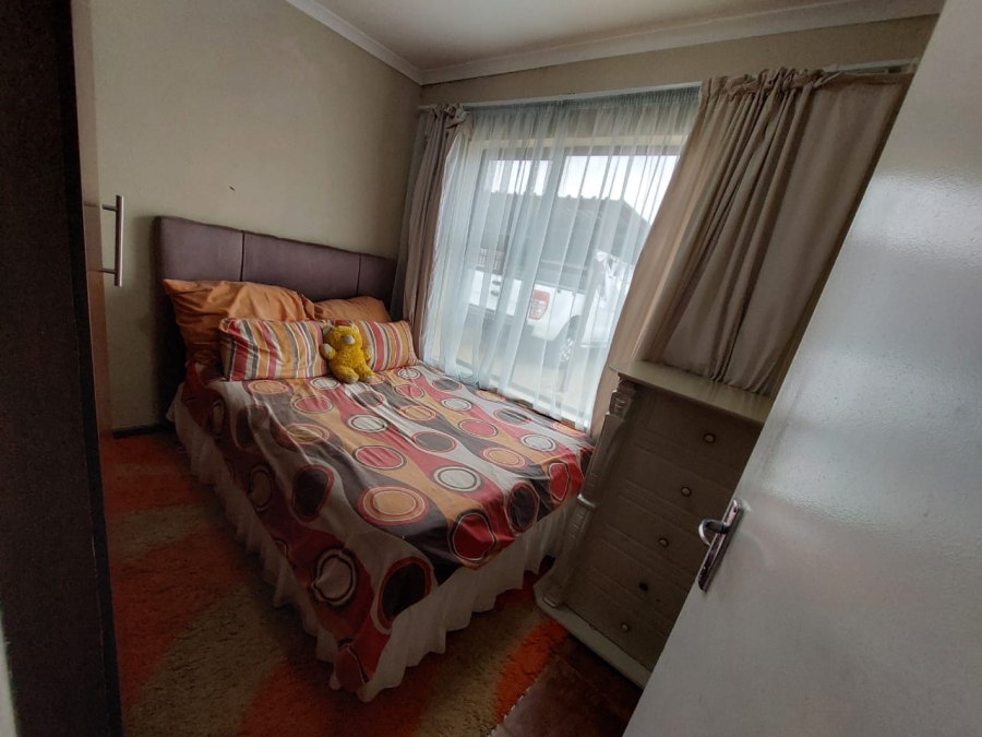 To Let 3 Bedroom Property for Rent in Vista Park Free State